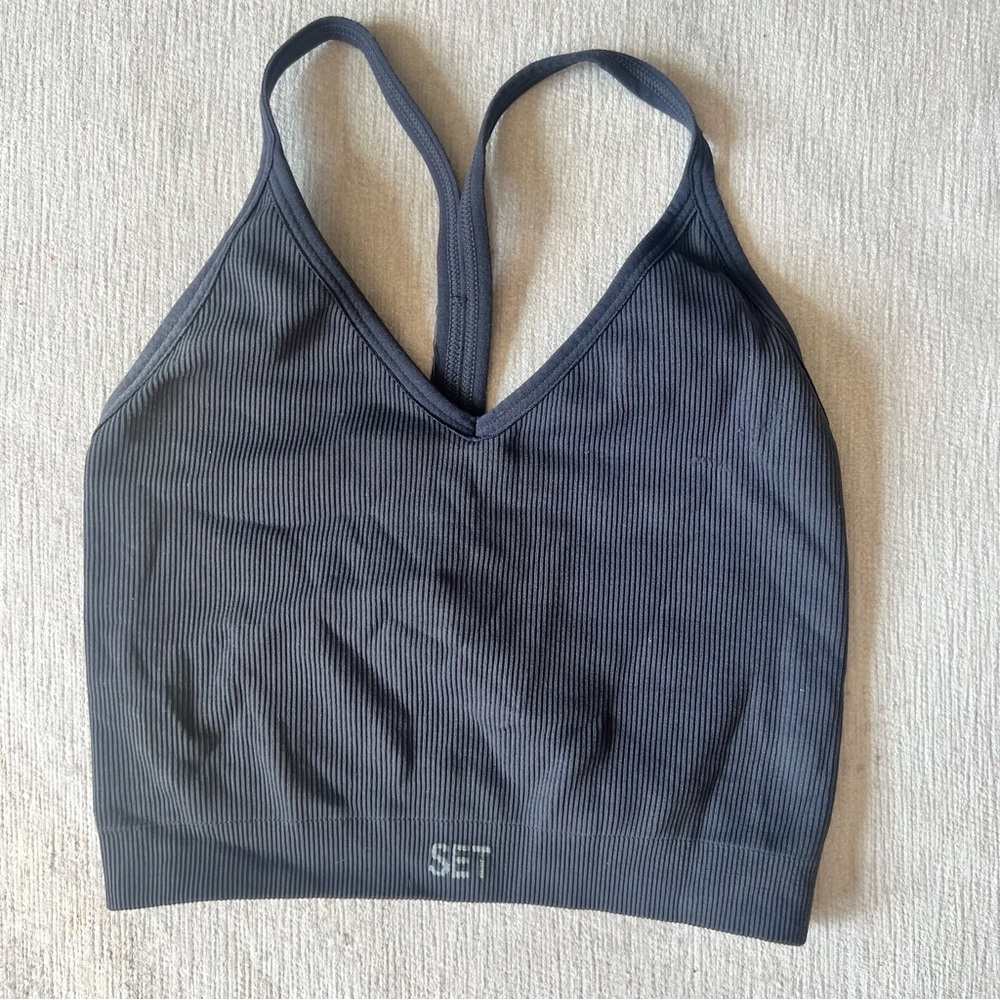 SET ACTIVE SCULPTFLEX® RIBBED V BRA - CONCRETE JUNGLE